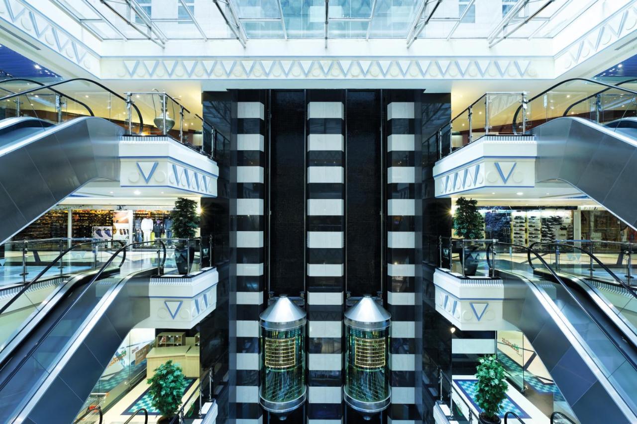 Anwar Al Madinah Moevenpick Hotel Medina Ngoại thất bức ảnh The hotel's atrium