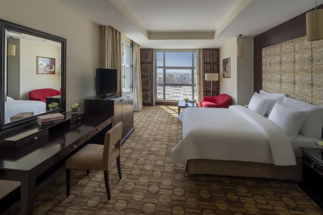 Anwar Al Madinah Moevenpick Hotel Medina Ngoại thất bức ảnh