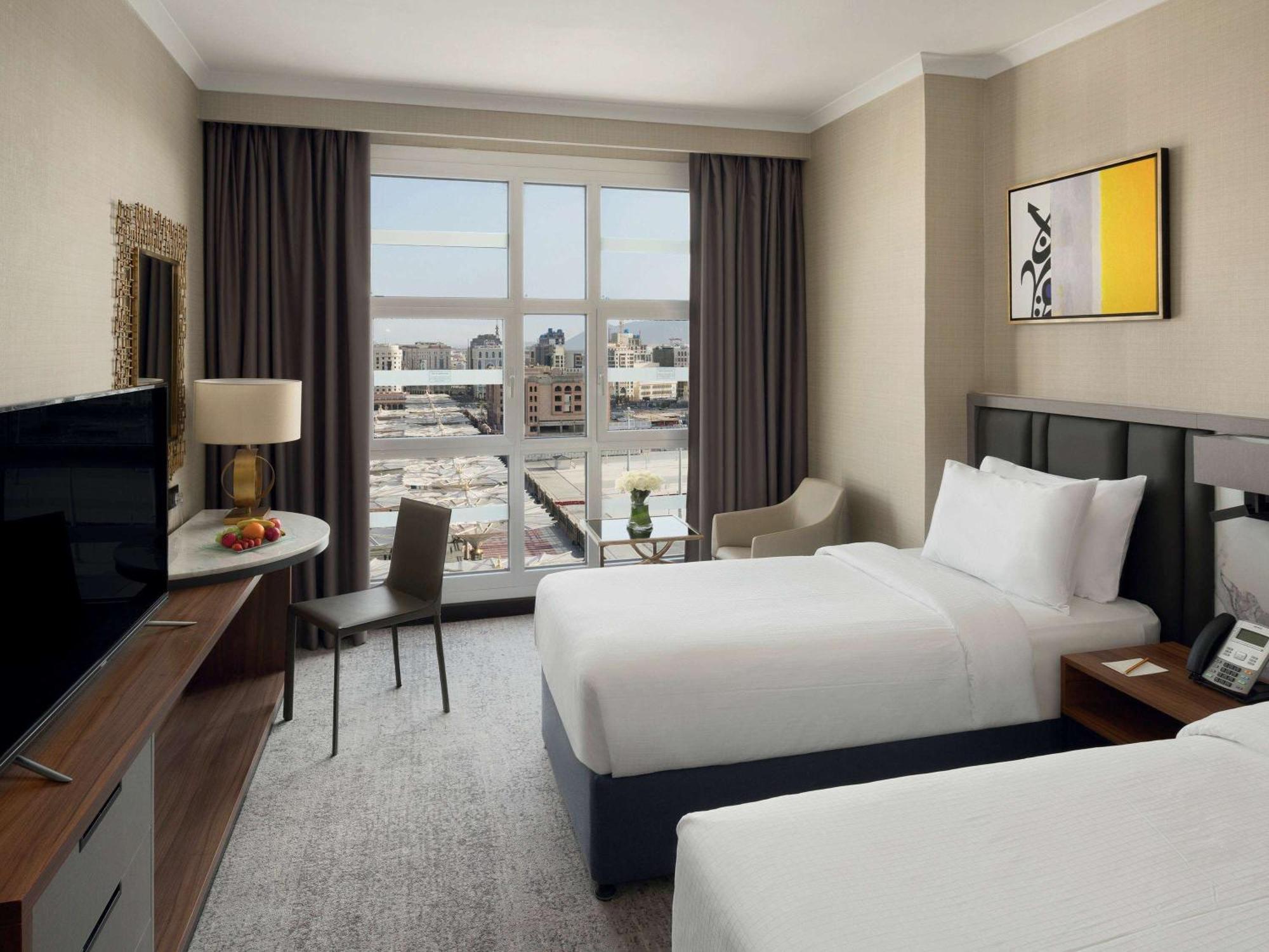 Anwar Al Madinah Moevenpick Hotel Medina Ngoại thất bức ảnh